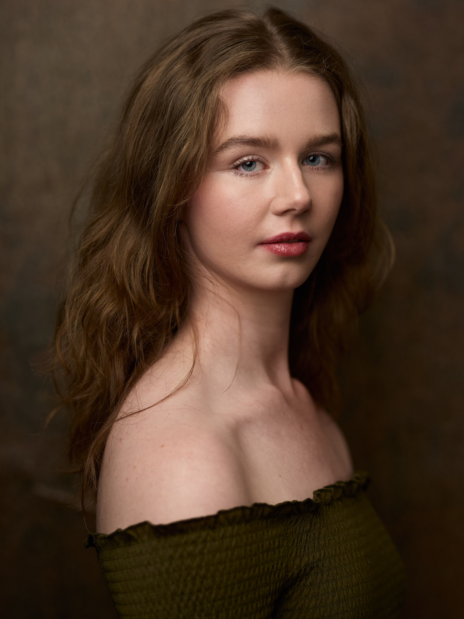 Caitlin Adams Headshot